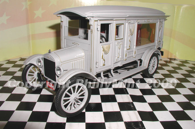 1:18 Diecast 1921 Model store T Hearse